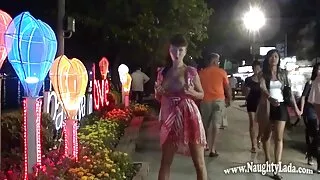 Nikita Von James, une grossessalopes fille extrêmement sexy, suce la bite