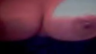 Cette étudiante à queue de cochon veut la bite de vieilles et grosses salopes son amant plus qu'il ne peut l'imaginer