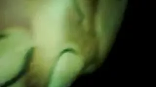 La salope torride Lili Lamour les plus grosses salopes va plaire à la chatte de miel et à la bite forte à la fois